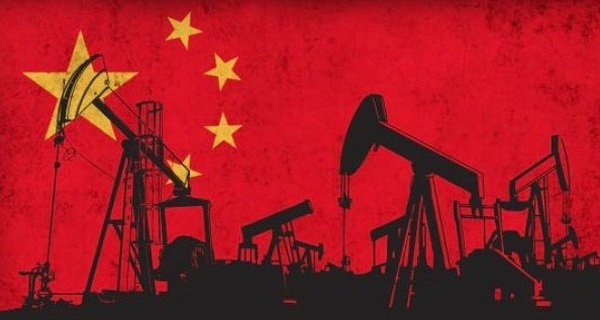 Trung Quốc vượt Mỹ để trở thành nước nhập khẩu dầu mỏ lớn nhất thế giới